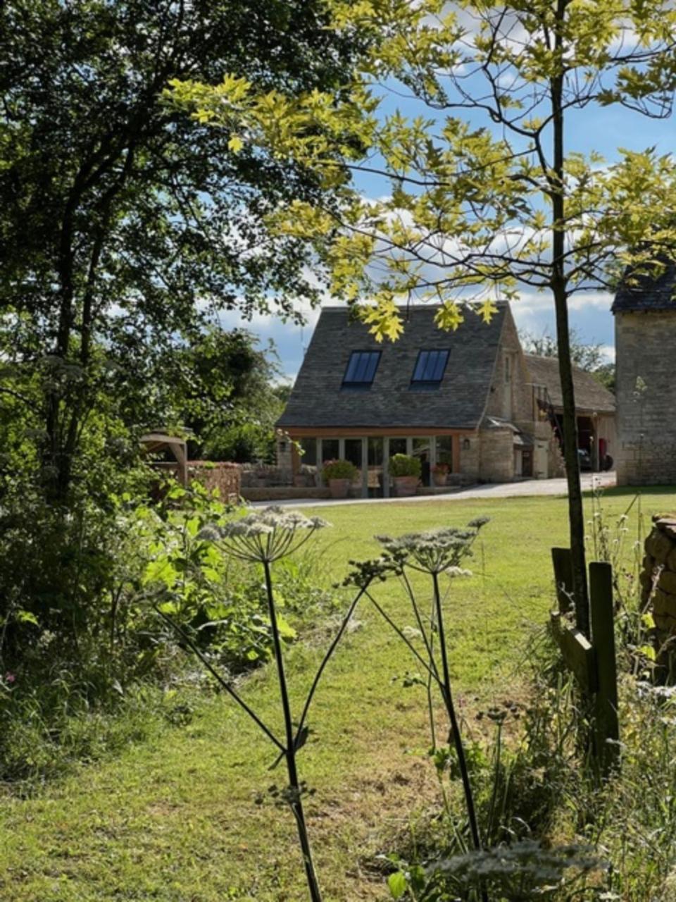 Villa Idyllic Secluded Hideaway With Countryside Views On The Edge Of The Cotswolds à Hailey Extérieur photo